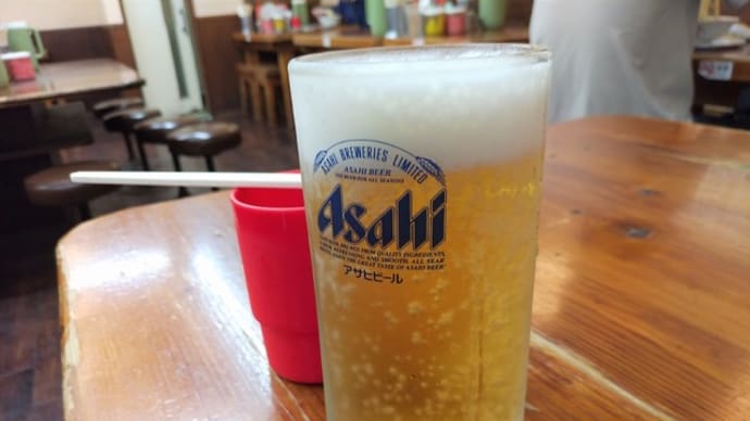 |M1652|三ノ宮駅東側『第一旭三宮本店』で生ビの餃子セットとミニ突き出しセットで開始。チューハイレモンと餃子(8ケ)でつなぎ、塩ラーメンとみそ(チャーシュー)ラーメンで大満足・大満腹!
