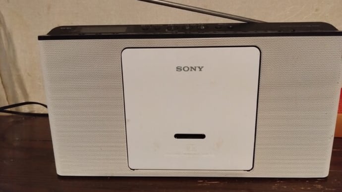 ラジオとタブレット