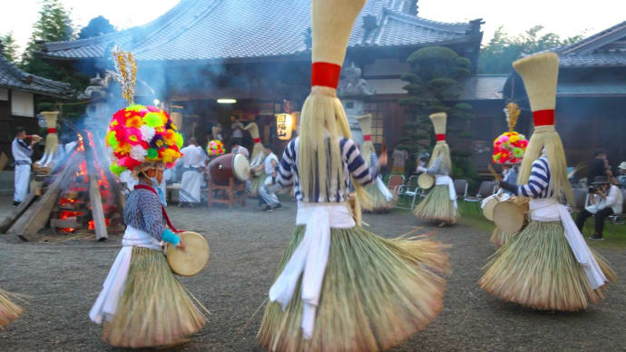 伊勢市円座の羯鼓(かんこ)踊