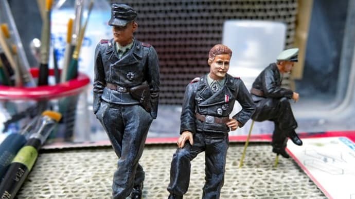 ドイツ戦車兵 1/35 #4 徽章類の塗装