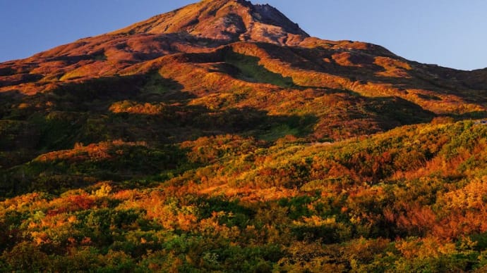 鳥海山のある風景(秡川)