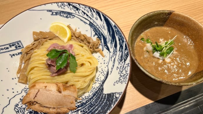 ゴールデン麺ウィーク‼️後楽園のラム豚骨ラーメンの『自家製麺 MENSHO TOKYO』