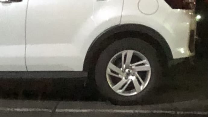 似ている､､､。トヨタブランドのダイハツ車。