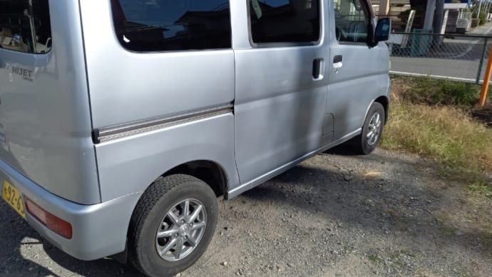 三台の車、スタッドレスに交換しました🎵