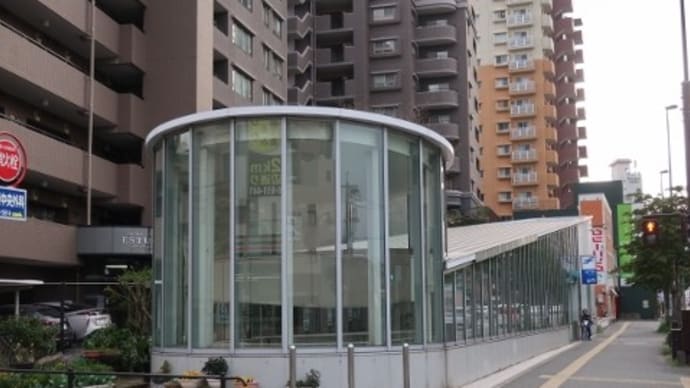 福岡市交 桜坂駅