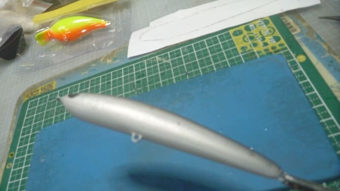 お腹塗装の吹き付け・・・