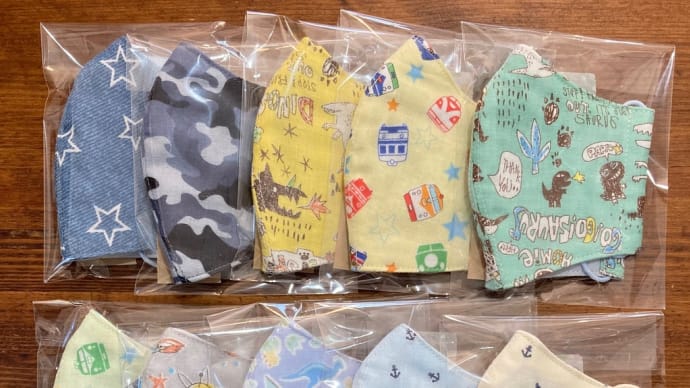 ガーゼマスク入荷