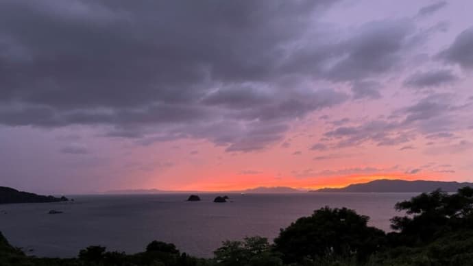 台風前夜 蜜柑山にて