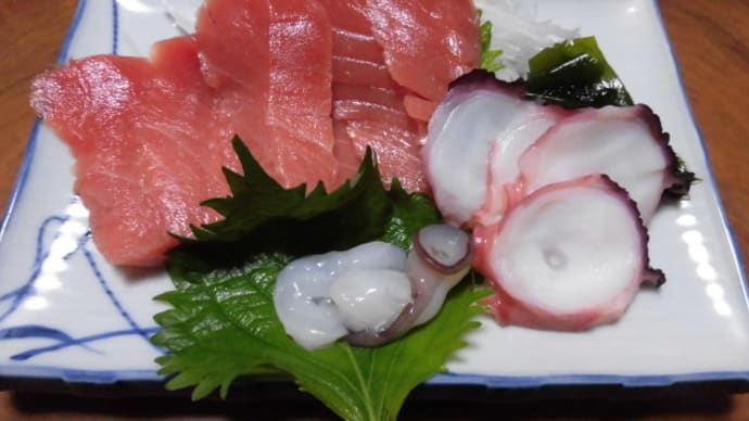 日本のごちそう、お刺身と天ぷら