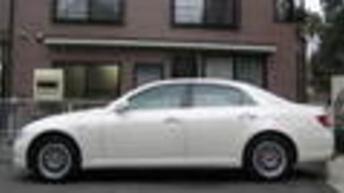 マークXに16インチのBBS