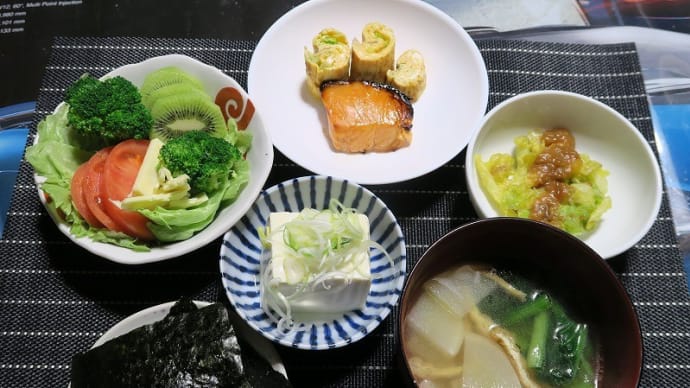 炊屋食堂の田舎定食・・・庶民の味。