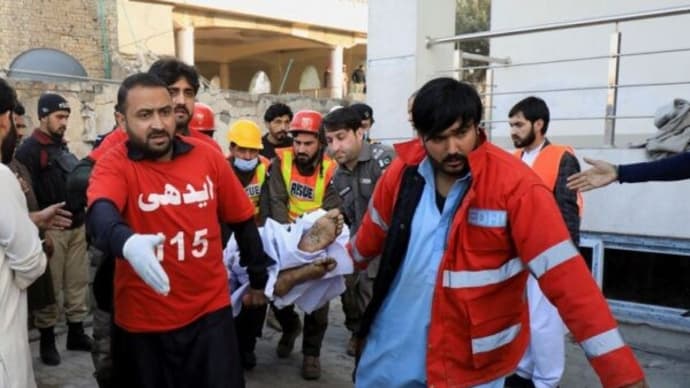 パキスタンで警察標的の自爆攻撃、死者59人に　ＴＴＰは関与否定