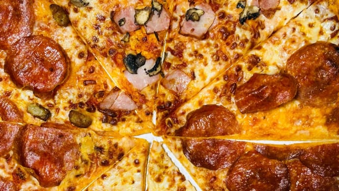 お盆休みチートデイの最終日→ドミノピザ🍕「アメリカンサイズ」に決定😋🍺