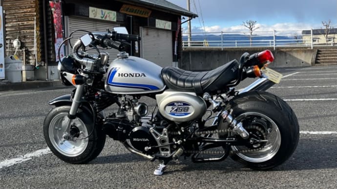 走る ホンダモンキー