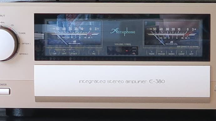 Accuphase E-380