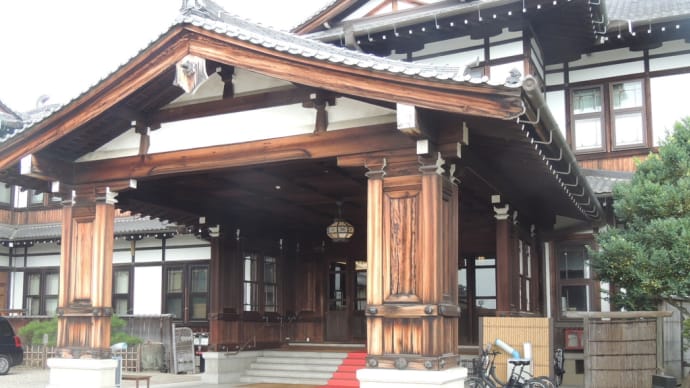 中学校時代の同窓会が奈良ホテルでありました