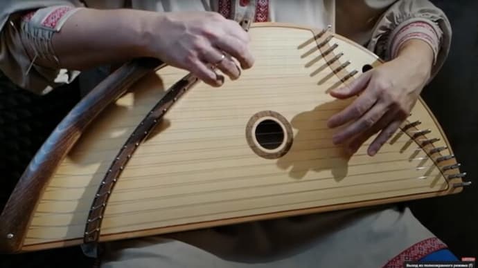 Slavic Music Instrument Gusli Tune | スラブ楽器