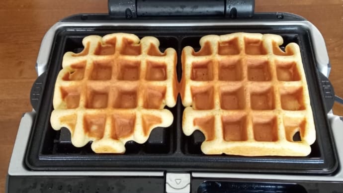 ワッフルを焼く