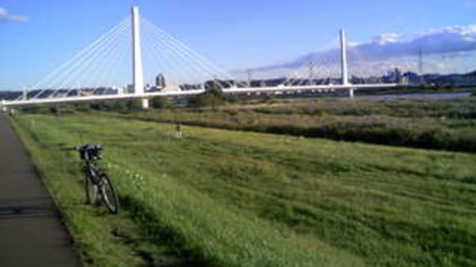 サイクリング～秋の多摩川を下る