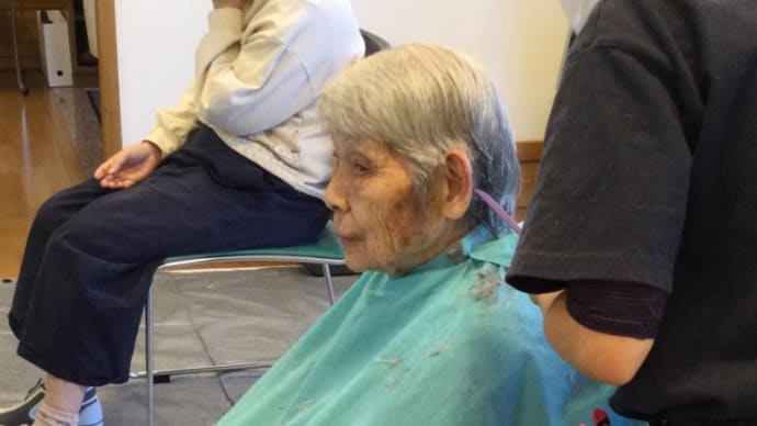 出張カット✂️