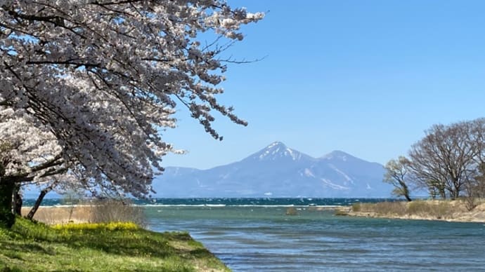 今日の磐梯山と猪苗代湖 会津の自然