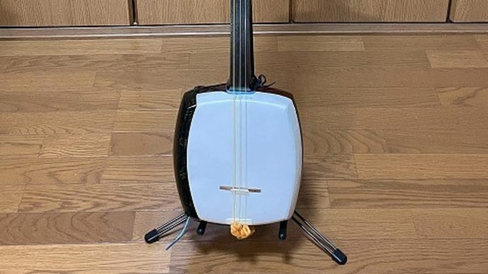民謡仲間の津軽三味線