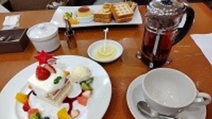 楽しみにしていたカフェモロゾフ 寒かった!