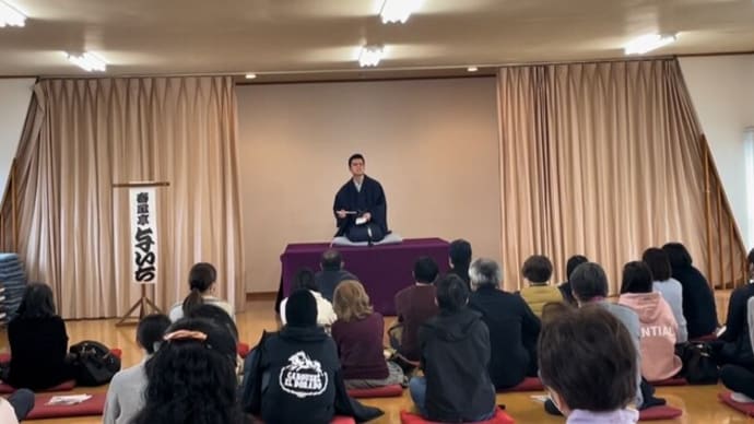 お客様に新春初笑い