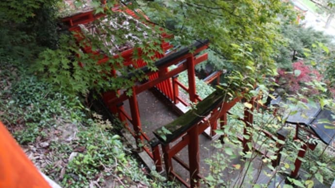 太鼓谷稲成神社へ