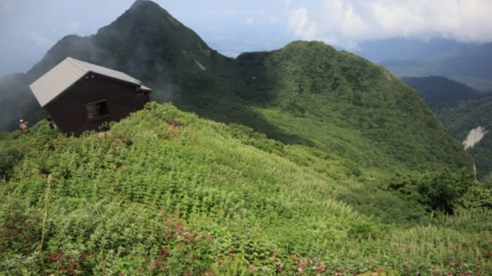大山ユートピア登山と大献灯祭(1)