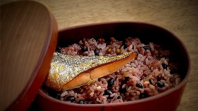 例えば10 切の塩鮭を、和洋中の五種の料理に使い分ける方法