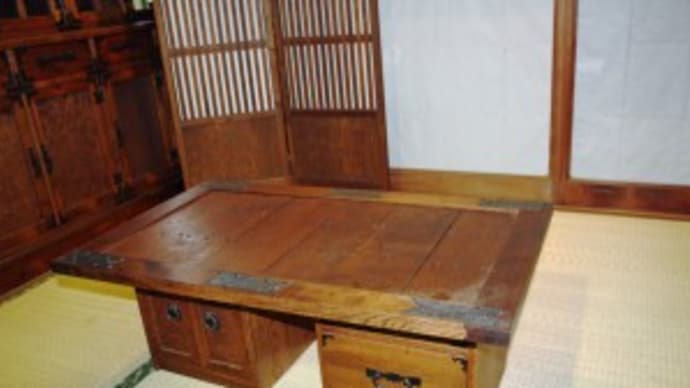 小物家具もレイアウトで色々使えます。