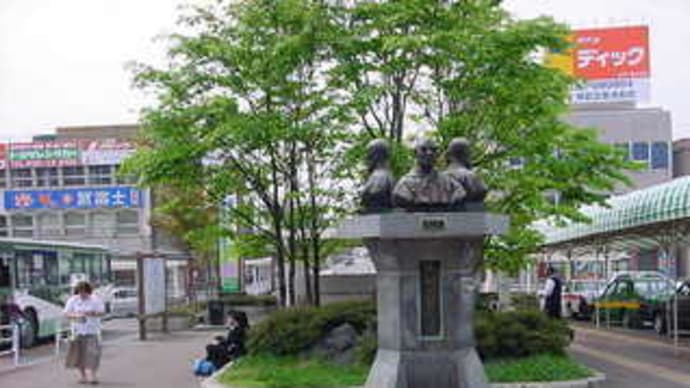 JR一ノ関駅前の「市の木」ブナ（橅）
