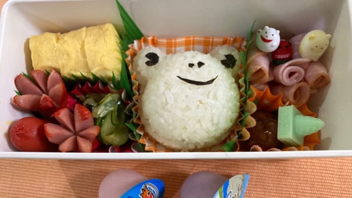 今日はキャラおにぎり