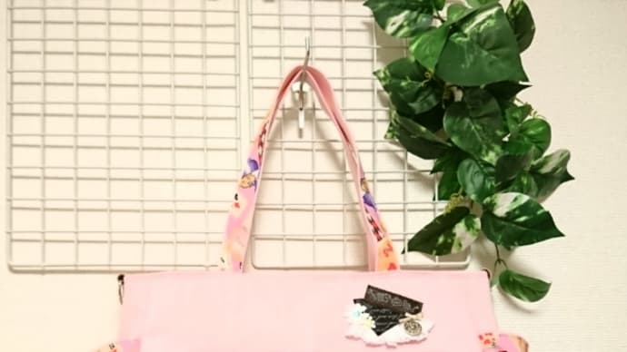 アリスのうさぎ柄(トランプ) 2Wayショルダートートバッグ! ピンク 2つめ~(*^▽^*)♪