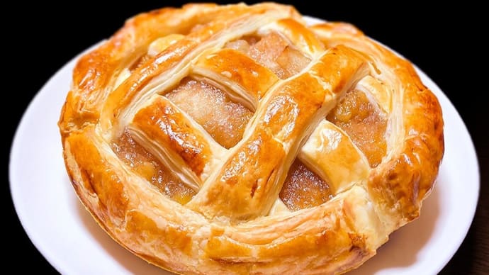 アップルパイづくり ~シナモン・ブランデーをきかせて大人のお味~