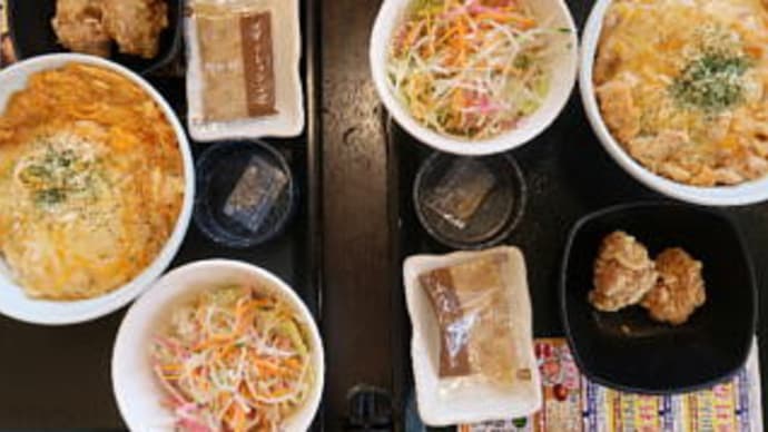 なか卯の濃厚チーズの親子丼R