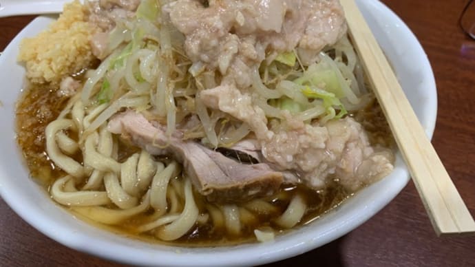 D麺、限定エビラーメン