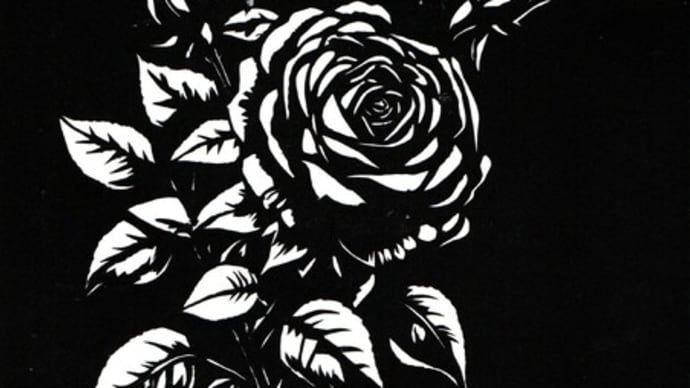 切り絵「バックが黒の薔薇シリーズ1」 A4