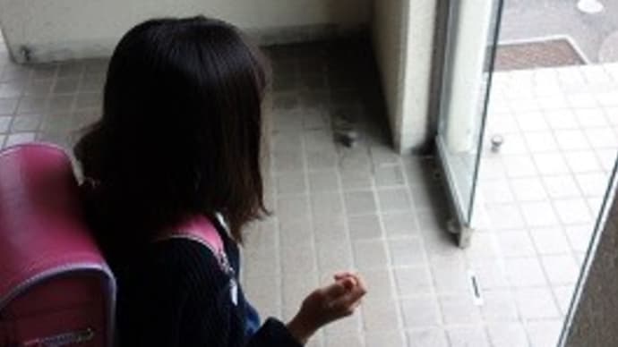 一歩ずつ、一歩ずつ.... 【次女ちゃんの登下校】