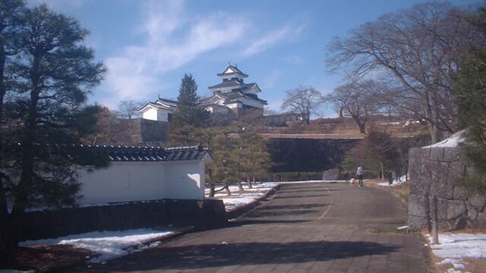 青空が広がっている福島です☀少し寒いです。