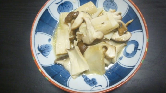 キノコの麺つゆマヨ蒸し