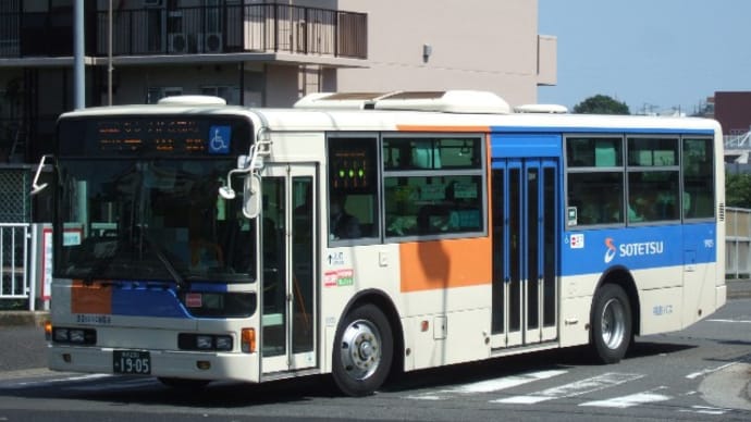 相鉄バス　1905号車