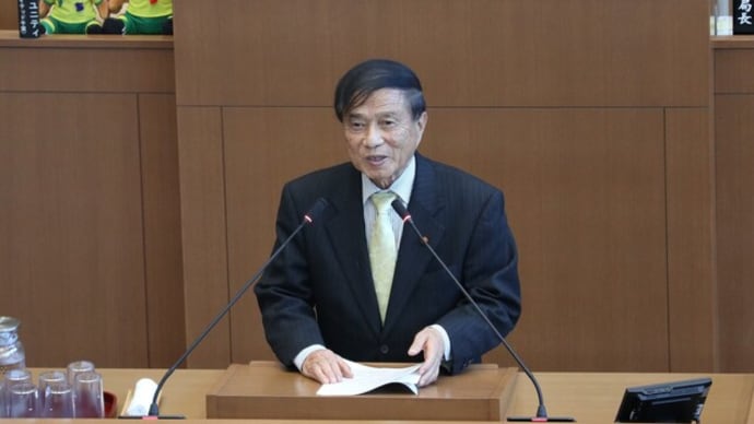 大型開発を緊急性・必要性から見直して歳出削減し、市民生活・福祉向上を!予算組み替え動議を提案