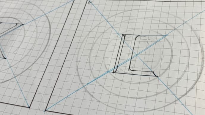 アルファベットの図案