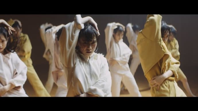櫻坂46、山下瞳月センターの三期生楽曲「静寂の暴力」MV公開