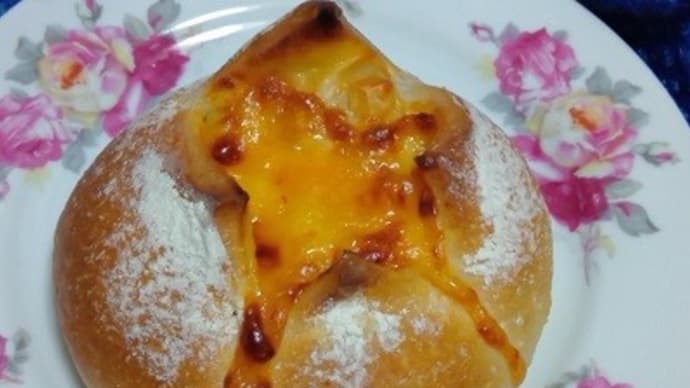 チーズブールで昼食、焼き立てきたぁ~~~っ!><