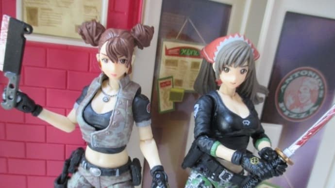 ロッカートイズ社「ゾンビラボ」マリアン &「プラネットグリーンバレー」女性素体
