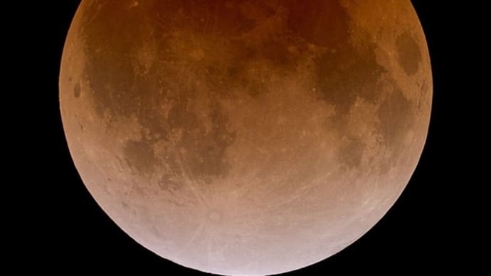 疲れたぁ〜そして、11月8日に天体ショー皆既月食と天王星食が同時に