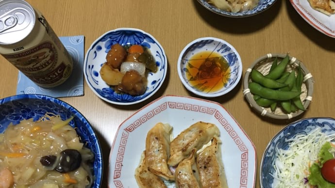 お盆休み最終日のチートデイ→「餃子の王将」テイクアウト+サラダ・枝豆(o^^o)